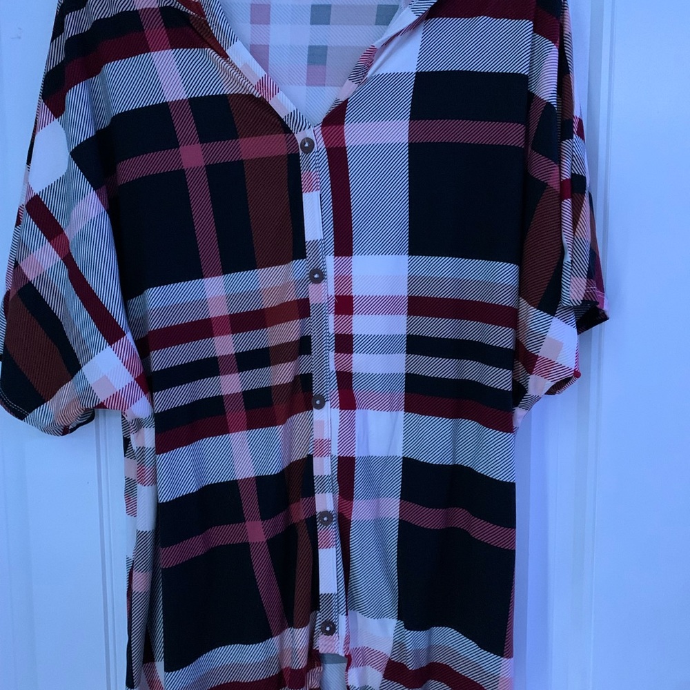 Boutique Plaid Tie Bottom Blouse with Hood